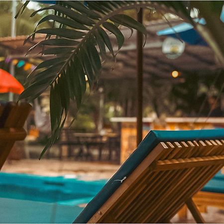 Karma Traders Kampot Hostel Eksteriør bilde