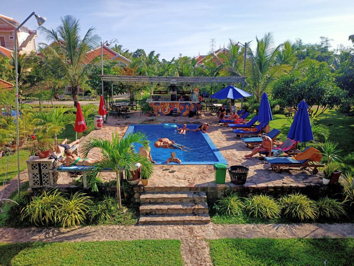 Karma Traders Kampot Hostel Eksteriør bilde