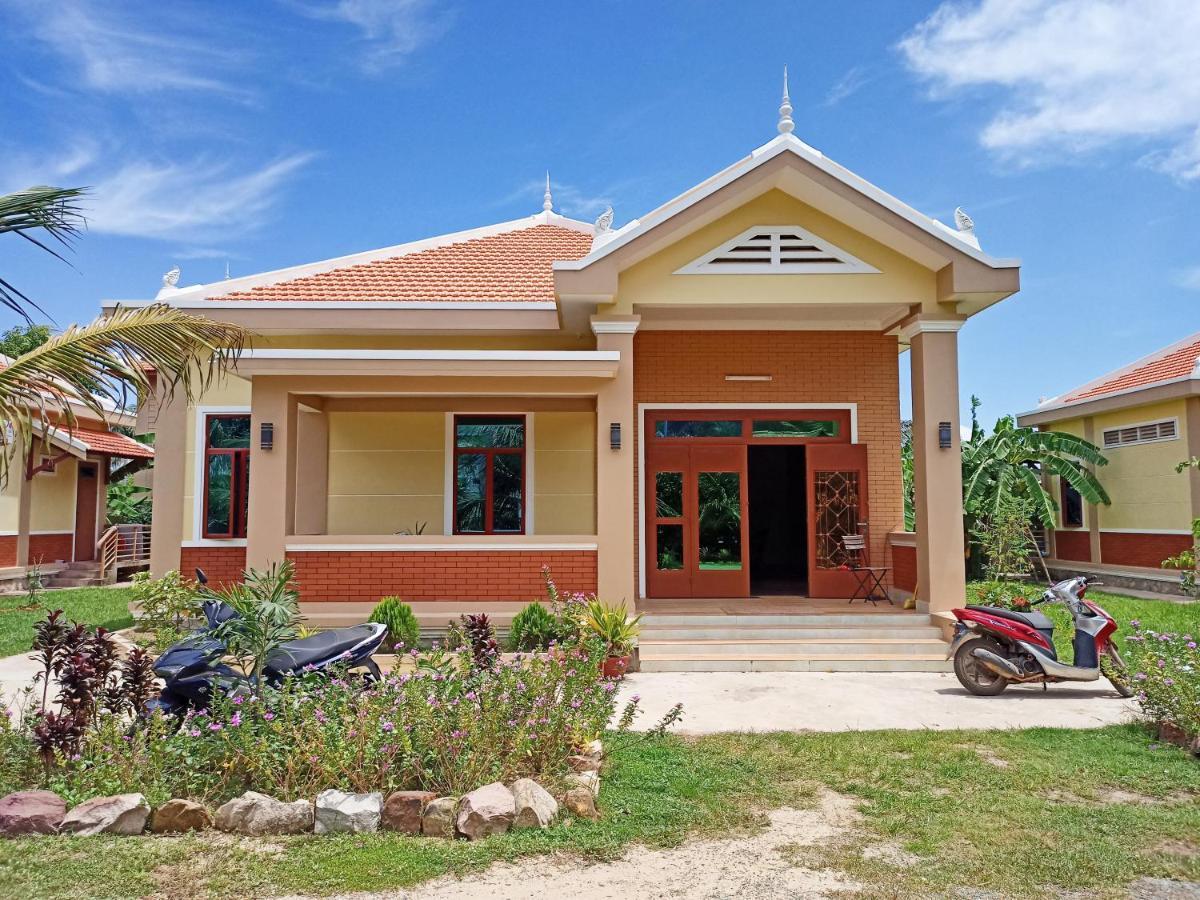 Karma Traders Kampot Hostel Eksteriør bilde