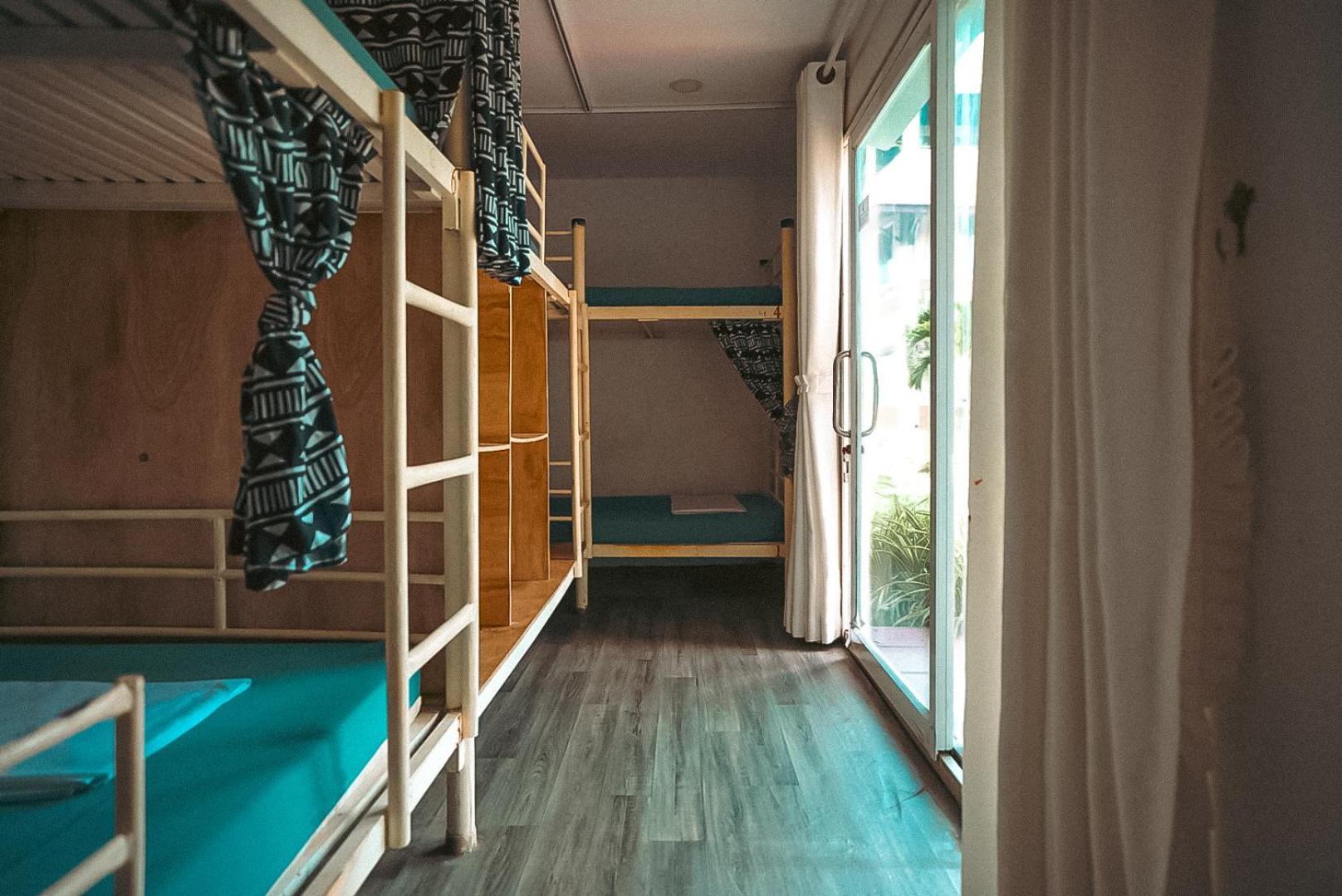 Karma Traders Kampot Hostel Eksteriør bilde