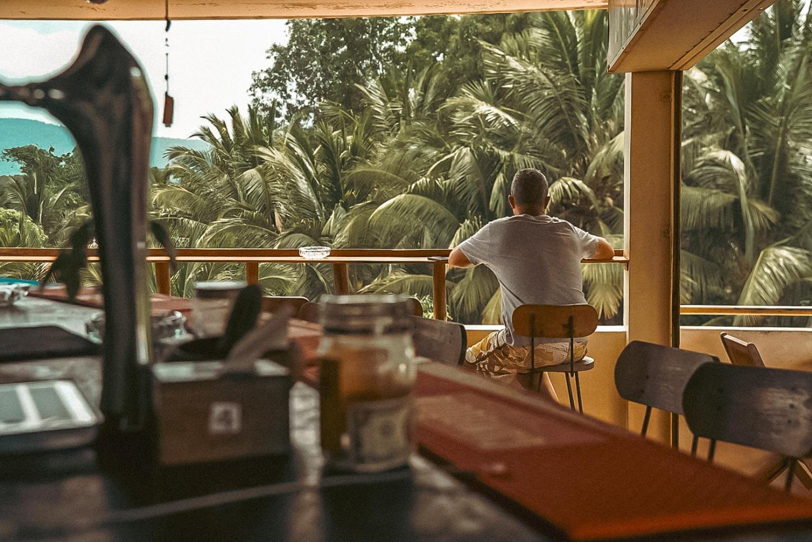 Karma Traders Kampot Hostel Eksteriør bilde